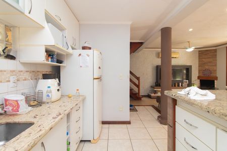 Casa à venda com 700m², 3 quartos e 8 vagasCozinha