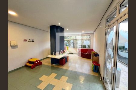 Apartamento à venda com 138m², 4 quartos e 3 vagas Apartamento à venda com 138m², 4 quartos e 3 vagasBrinquedoteca