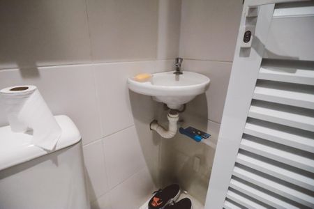 Apartamento à venda com 138m², 4 quartos e 3 vagas Apartamento à venda com 138m², 4 quartos e 3 vagasBanheiro de serviço
