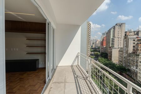 Apartamento à venda com 146m², 3 quartos e sem vaga Apartamento à venda com 146m², 3 quartos e sem vagaSacada