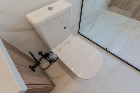 Apartamento à venda com 146m², 3 quartos e sem vaga Apartamento à venda com 146m², 3 quartos e sem vagaBanheiro