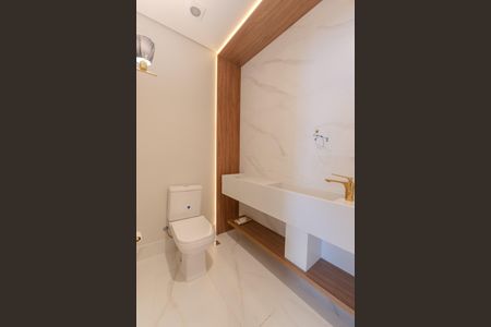 Apartamento à venda com 146m², 3 quartos e sem vaga Apartamento à venda com 146m², 3 quartos e sem vagaLavabo