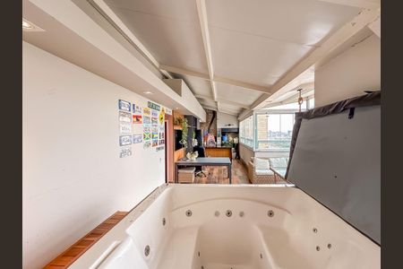 Apartamento à venda com 146m², 2 quartos e 3 vagas