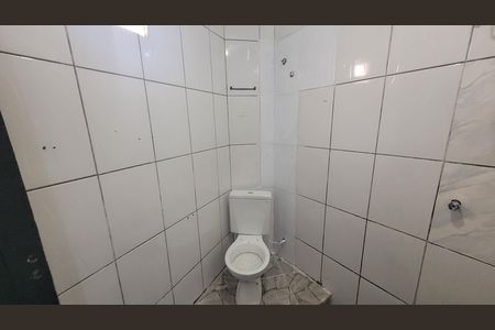 Banheiro de apartamento para alugar com 1 quarto, 60m² em Vila Bancaria, São Paulo