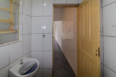 Banheiro de apartamento para alugar com 1 quarto, 60m² em Vila Bancaria, São Paulo