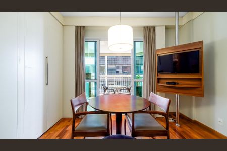 Apartamento à venda com 1 quarto, 43m² em Vila Olímpia, São Paulo