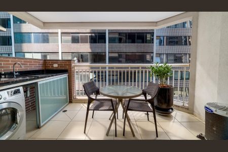 Apartamento à venda com 43m², 1 quarto e 1 vaga