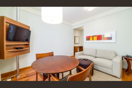 Apartamento à venda com 1 quarto, 43m² em Vila Olímpia, São Paulo