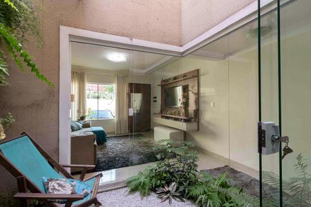 Casa à venda com 6 quartos, 200m² em Vila Regente Feijó, São Paulo