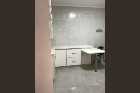 Casa à venda com 180m², 3 quartos e 2 vagas