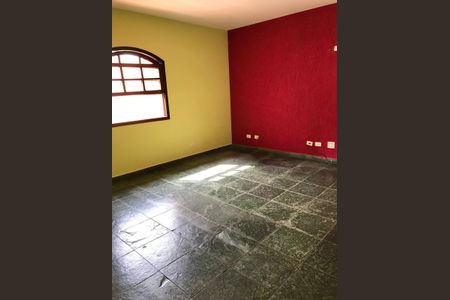 Casa à venda com 3 quartos, 180m² em Jardim Las Vegas, Santo André