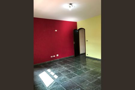 Casa à venda com 3 quartos, 180m² em Jardim Las Vegas, Santo André