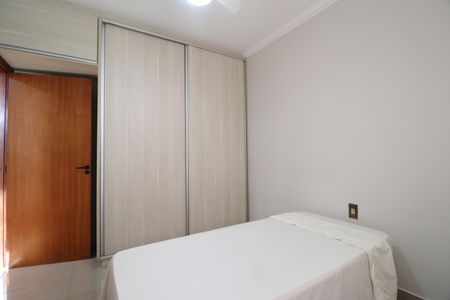 Apartamento para alugar com 65m², 2 quartos e 1 vagaQuarto 2