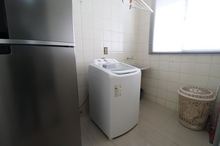 Apartamento para alugar com 65m², 2 quartos e 1 vagaCozinha e Área de Serviço