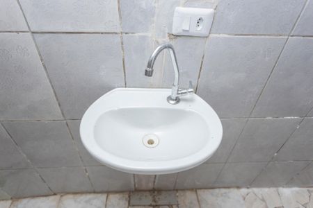 Casa para alugar com 36m², 2 quartos e sem vagaBanheiro