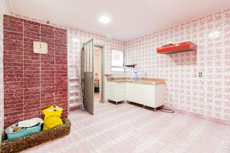 Casa à venda com 90m², 2 quartos e 1 vaga