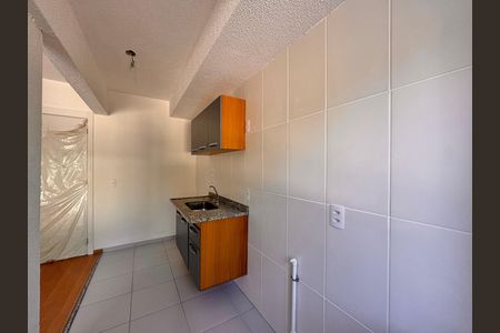 Apartamento à venda com 41m², 2 quartos e sem vagaCozinha e Área de Serviço