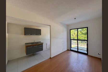 Sala de apartamento à venda com 2 quartos, 41m² em Vargem Grande, Rio de Janeiro