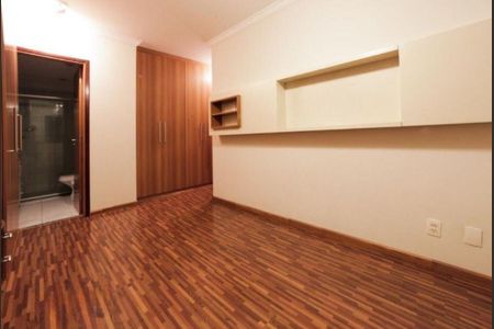 Apartamento à venda com 137m², 3 quartos e 3 vagas