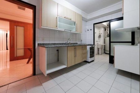 Apartamento à venda com 137m², 3 quartos e 3 vagas