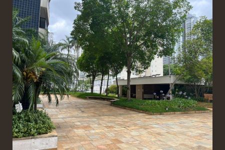 Apartamento à venda com 137m², 3 quartos e 3 vagas