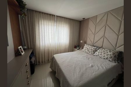 Apartamento à venda com 3 quartos, 180m² em Vila Regente Feijó, São Paulo