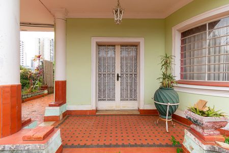 Casa para alugar com 300m², 3 quartos e 8 vagasHall de entrada