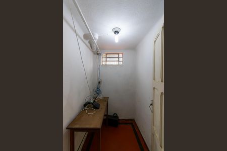 Casa para alugar com 300m², 3 quartos e 8 vagasEdícula 