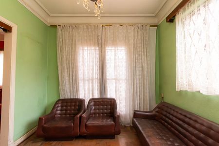 Casa para alugar com 300m², 3 quartos e 8 vagasSala