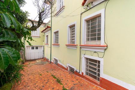 Casa para alugar com 300m², 3 quartos e 8 vagasGaragem