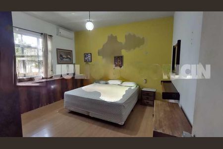 Casa à venda com 3 quartos, 294m² em Grajaú, Rio de Janeiro