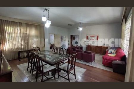 Casa à venda com 3 quartos, 294m² em Grajaú, Rio de Janeiro