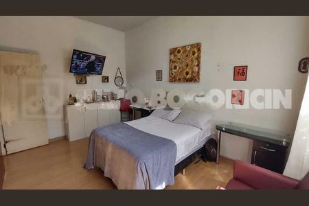 Casa à venda com 3 quartos, 294m² em Grajaú, Rio de Janeiro