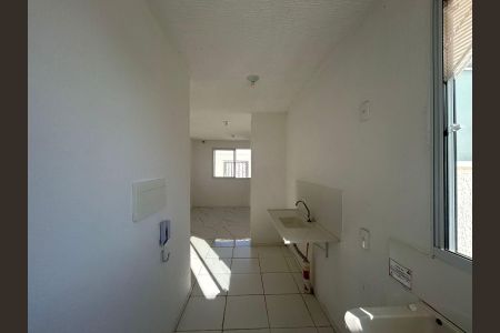 Apartamento para alugar com 41m², 2 quartos e sem vagaCozinha e Área de Serviço