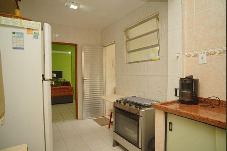 Casa para alugar com 450m², 3 quartos e 10 vagasCozinha