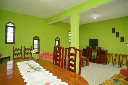 Casa para alugar com 450m², 3 quartos e 10 vagasSala