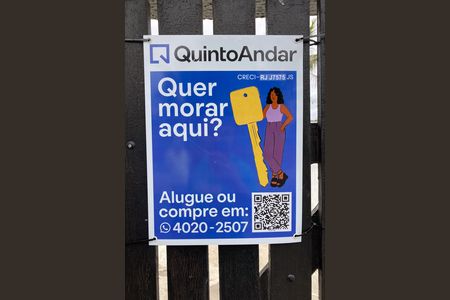 Casa para alugar com 450m², 3 quartos e 10 vagas Casa para alugar com 450m², 3 quartos e 10 vagasPlaca