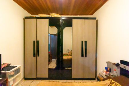 Casa à venda com 231m², 6 quartos e 1 vagaCasa 3 - Quarto 1