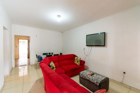 Sala de casa à venda com 6 quartos, 231m² em Vila Paulo Silas, São Paulo