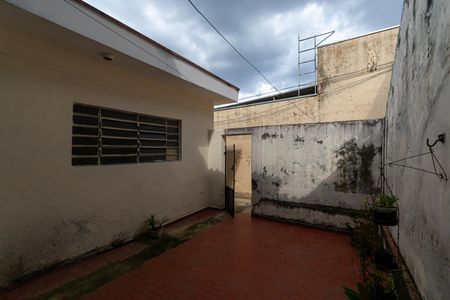Casa à venda com 231m², 6 quartos e 1 vagaQuintal