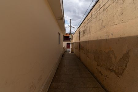 Casa à venda com 231m², 6 quartos e 1 vagaCorredor Externo