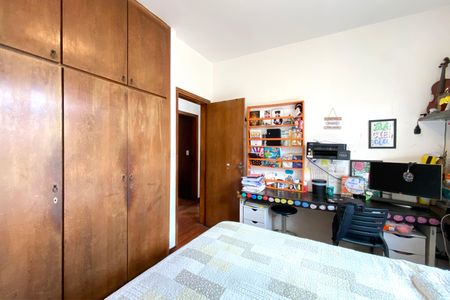 Suite  de apartamento à venda com 3 quartos, 100m² em São Lucas, Belo Horizonte