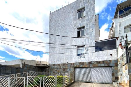 Apartamento à venda com 100m², 3 quartos e 1 vagaFachada