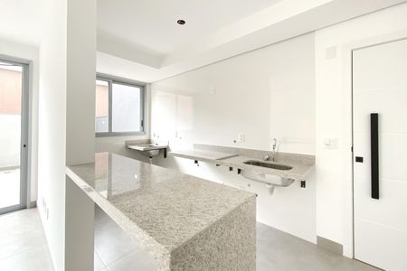 Apartamento à venda com 157m², 2 quartos e 2 vagasCozinha