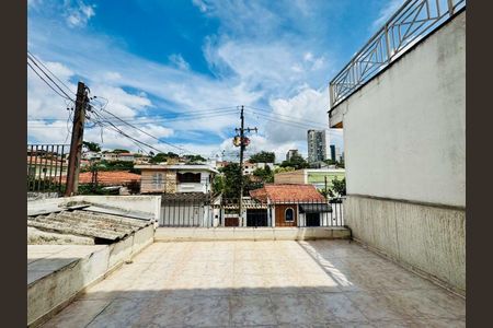 Casa à venda com 125m², 2 quartos e 2 vagas