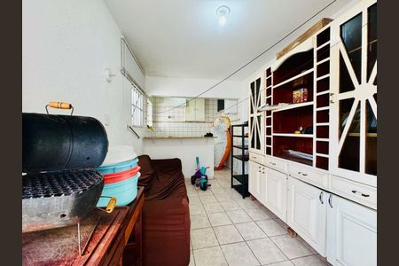 Casa à venda com 125m², 2 quartos e 2 vagas