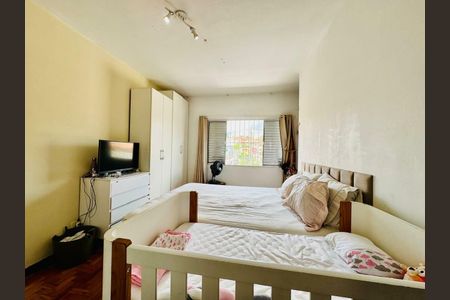 Casa à venda com 125m², 2 quartos e 2 vagas