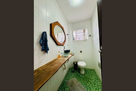 Casa à venda com 125m², 2 quartos e 2 vagas