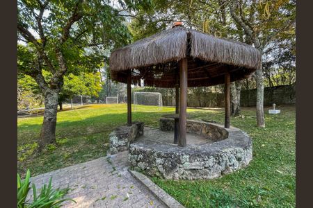 Casa à venda com 920m², 4 quartos e 15 vagas Casa à venda com 920m², 4 quartos e 15 vagasFoto 09