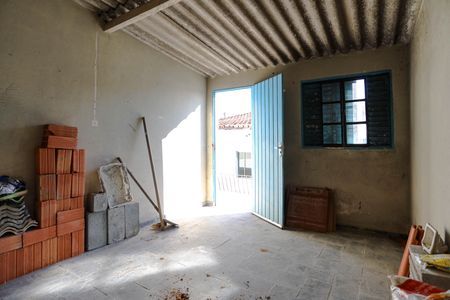 Casa para alugar com 130m², 2 quartos e 6 vagasDispensa